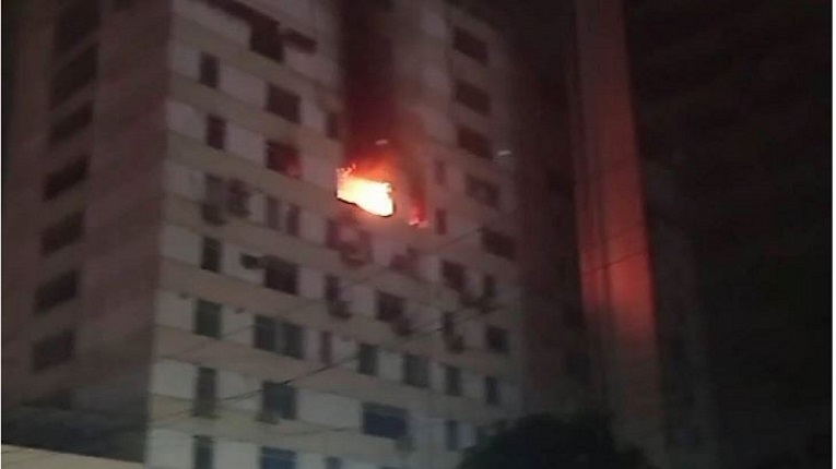 নিকুঞ্জের সিডিসি টাওয়ারে আগুন