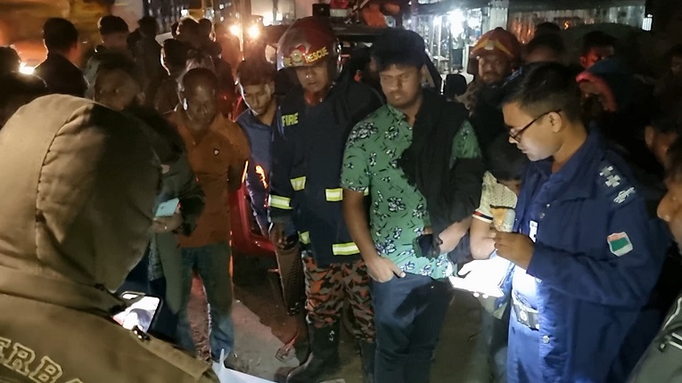 ঝিনাইদহে ট্রাকচাপায় মোটরসাইকেল আরোহী নিহত