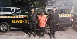 চাকরির প্রলোভনে লাখ লাখ টাকা প্রতারণা 
