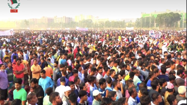 ঢাকা উত্তর আওয়ামী লীগের বিক্ষোভ সমাবেশে নেতাকর্মীদের ঢল