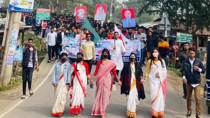 স্বরূপকাঠি উপজেলা ছাত্রলীগ নেতা মেহেদী হাসান শিমুলের নেতৃত্বে ছাত্রলীগের ৭৫তম প্রতিষ্ঠা বার্ষিকী পালিত।
