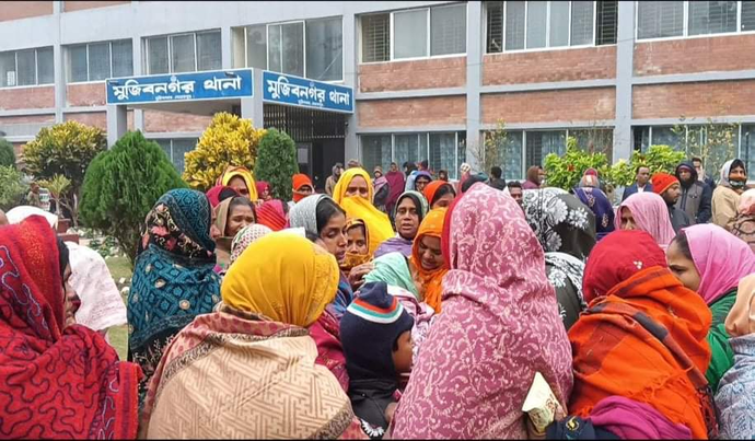 মুজিবনগর তুচ্ছ ঘটনাকে কেন্দ্র করে স্বামীর লাঠীর আঘাতে প্রান গেলো স্ত্রীর 