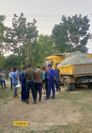 মাধবপুরে ফসলের জমি অবৈধ ভাবে মাটি কাঁটার দায়ে জরিমানা