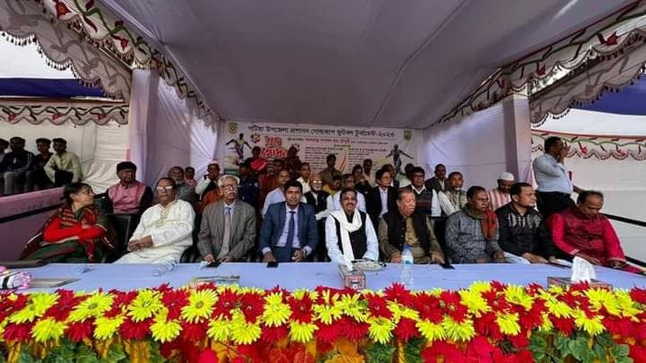 পটিয়ায় উপজেলা প্রশাসন গোল্ডকাপ ফুটবল টুর্নামেন্টের শুভ উদ্বোধন 
