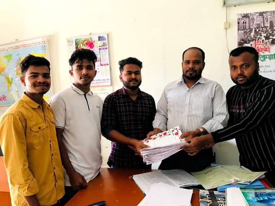বাঙ্গড্ডা ইউনিয়ন এর বিভিন্ন শিক্ষা প্রতিষ্ঠানে বাংলাদেশ ছাত্রলীগের ঐতিহ্য, সংগ্রাম ও সাফল্যের ৭৫ তম বছর উপলক্ষ্যে বাঙ্গড্ডা ইউনিয়ন ছাত্রলীগ কর্তৃক আয়োজিত রচনা প্রতিযোগিতার রচনা সংগ্রহ.... 