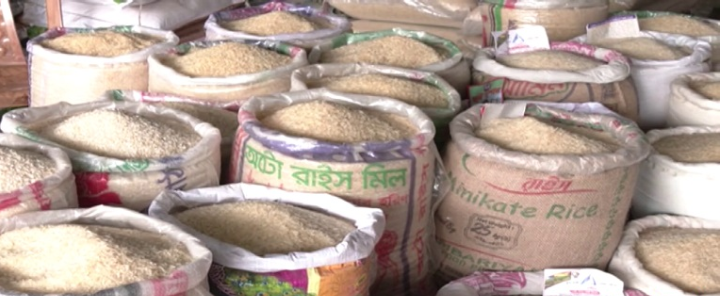 ভারত ও সিঙ্গাপুর থেকে এক লাখ টন চাল কিনছে সরকার