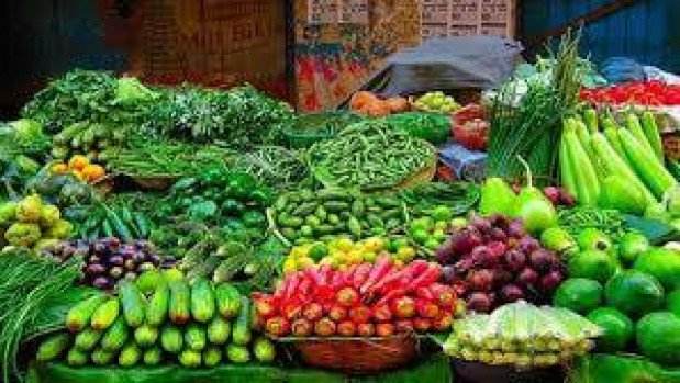 মধ্যবিত্তদের কপালে দুঃচিন্তার ভাজ। 