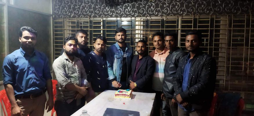 হবিগঞ্জের মাধবপুরে ব্লাড সোসাইটি ইন বাংলাদেশ এর সিনিয়র সহ সভাপতি আল মামুন পাঠান এর ২৫.তম শুভ জন্মদিন পালন করা হয় আজ ২ ই ফেব্রুয়ারি বৃহস্পতিবার সন্ধ্যায় মাধবপুরে কুটুমবাড়ি রেস্টুরেন্টে এক জমকালো অনুষ্ঠান কেক কাটার মধ্যদিয়ে ২৫.তম শুভ জন্মদিন পালিত 