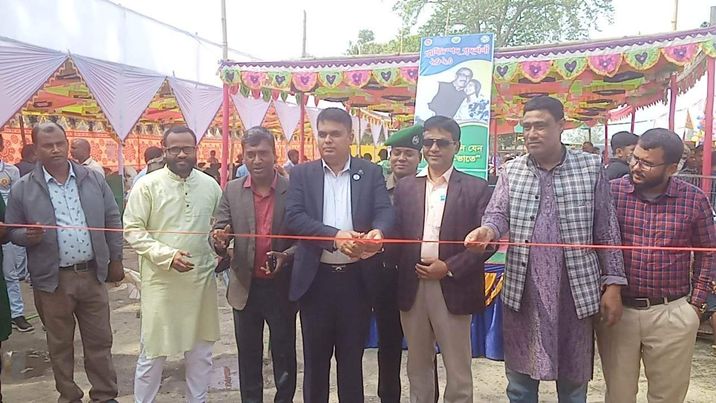 সুন্দরগঞ্জে দিনব্যাপী প্রাণিসম্পদ মেলা ও আলোচনা সভা 