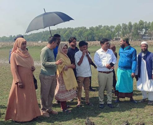 পাইকগাছা পৌর'সদরস্থ অবৈধভাবে গড়ে উঠা নদী দখলমুক্ত ও উচ্ছেদ অভিযান পরিচালনা করেন- ইউএনও মমতাজ বেগম 