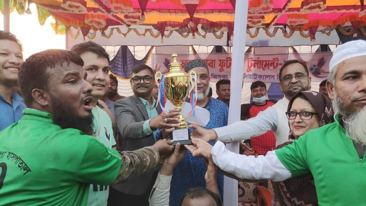 ঠাকুরগাঁওয়ে স্বাস্থ্যসেবা ফুটবল লীগের ফাইনাল খেলা অনুষ্ঠিত 