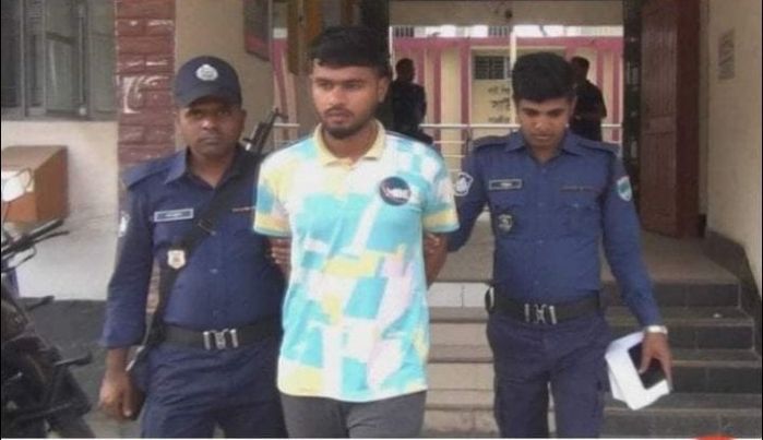 সাতক্ষীরায় স্কুলছাত্রীকে আত্মহত্যায় প্ররোচনার অভিযোগে যুবক গ্রেফতার