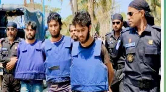 বান্দরবানে টংকবতী থেকে ৯ জঙ্গি আটক