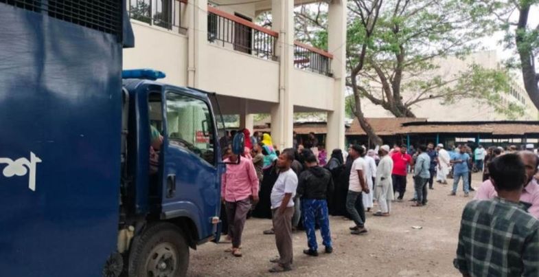 মাদারীপুরে রাজিব হত্যা মামলায় ২৩ জনের ফাসির আদেশ।