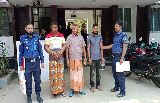 শ্যামনগর জাল টাকা তৈরির সরঞ্জাম এবং জাল টাকাসহ এক প্রতারক গ্রেফতার