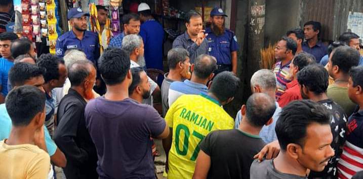 ভোক্তা অধিদপ্তর আইনে ৮ প্রতিষ্ঠানকে ৫২ হাজার টাকা জরিমানা। 