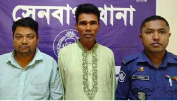 সেনবাগের বিস্ফোরক মামলার আসামি গ্রেফতার