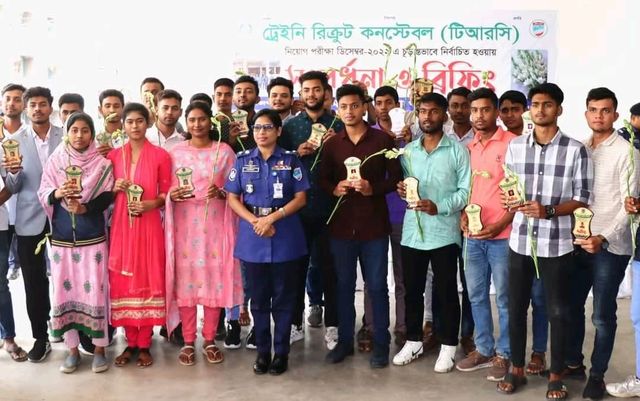 নড়াইলে নিজ মেধা ও যোগ্যতায় (২৭) তরুণ-তরুণীর স্বপ্ন পূরণ 