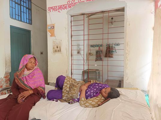 ভালুকায় গর্ভবতী গৃহবধূর উপর হামলা 