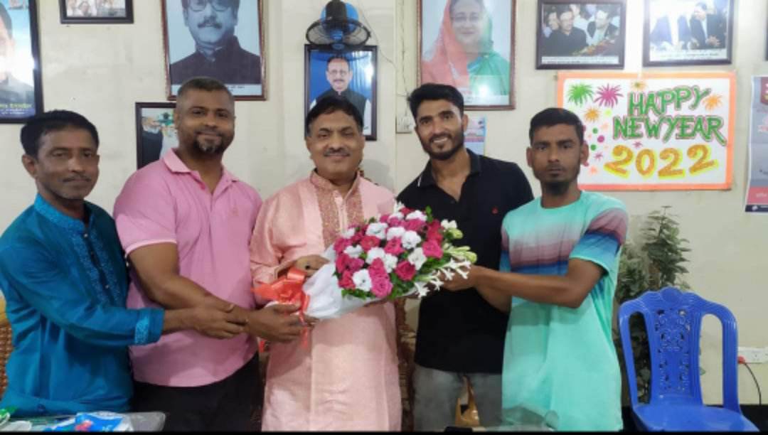 টাকা দিলে ভাই, না দিলেই অপপ্রচার; অনলাইন ভুঁইফোড় সাংবাদিকের দৌড়াত্ব