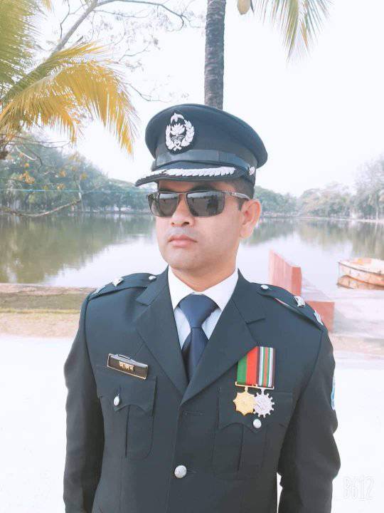 শেরপুর থানার নবাগত তদন্ত ওসি আজমগীর হোসাইনকে বাংলাদেশ প্রেসক্লাবের অভিনন্দন। 