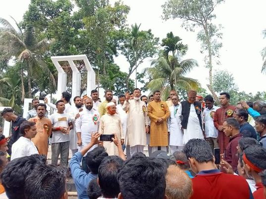 সখীপুরে যথাযোগ্য মর্যাদায় মহান মে দিবস উদযাপন