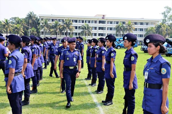 ভোলায় জেলা পুলিশের মাস্টার প্যারেড অনুষ্ঠিত