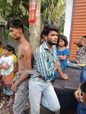 নোয়াখালী সদর দুই অটোরিকশা চোর অটোরিকশা সহ আটক। 