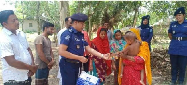 বগুড়ায় প্রত্যন্ত এলাকার গ্রামবাসীদের সাথে মুক্তমনে কথা বললেন পুলিশ সুপার
