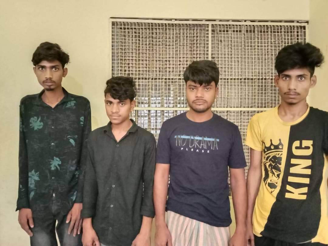 পিএবি সড়কে ডা*কাতির চেষ্টাকালে দেশীয় অ
