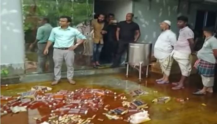 ঈশ্বরদীতে যৌন উত্তেজক সিরাপের কারখানা সিলগালা, জরিমানা ২ লাখ