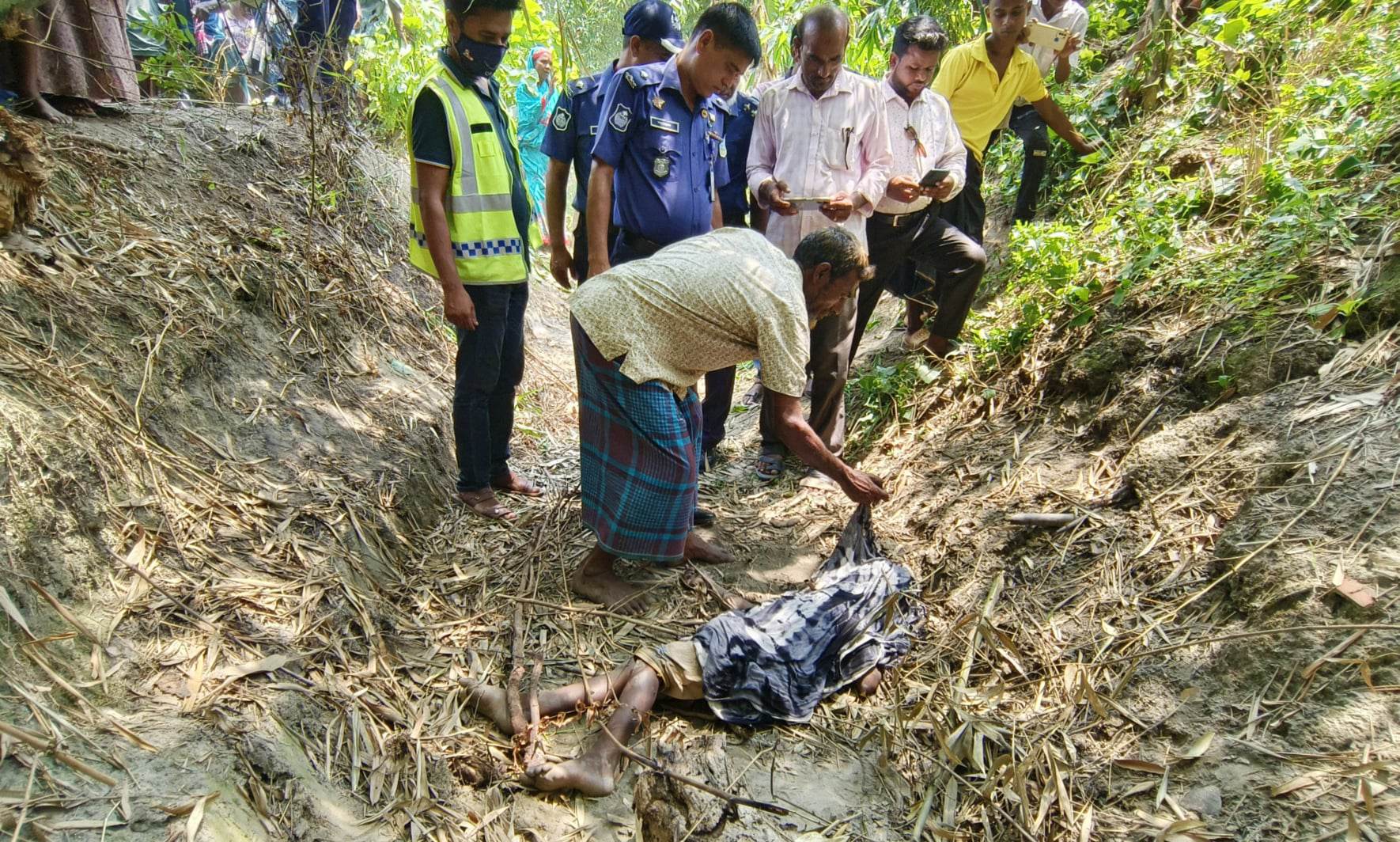দেওয়ানগঞ্জে নিখোঁজের একদিন পর  শিশুর লাশ উদ্ধার। 