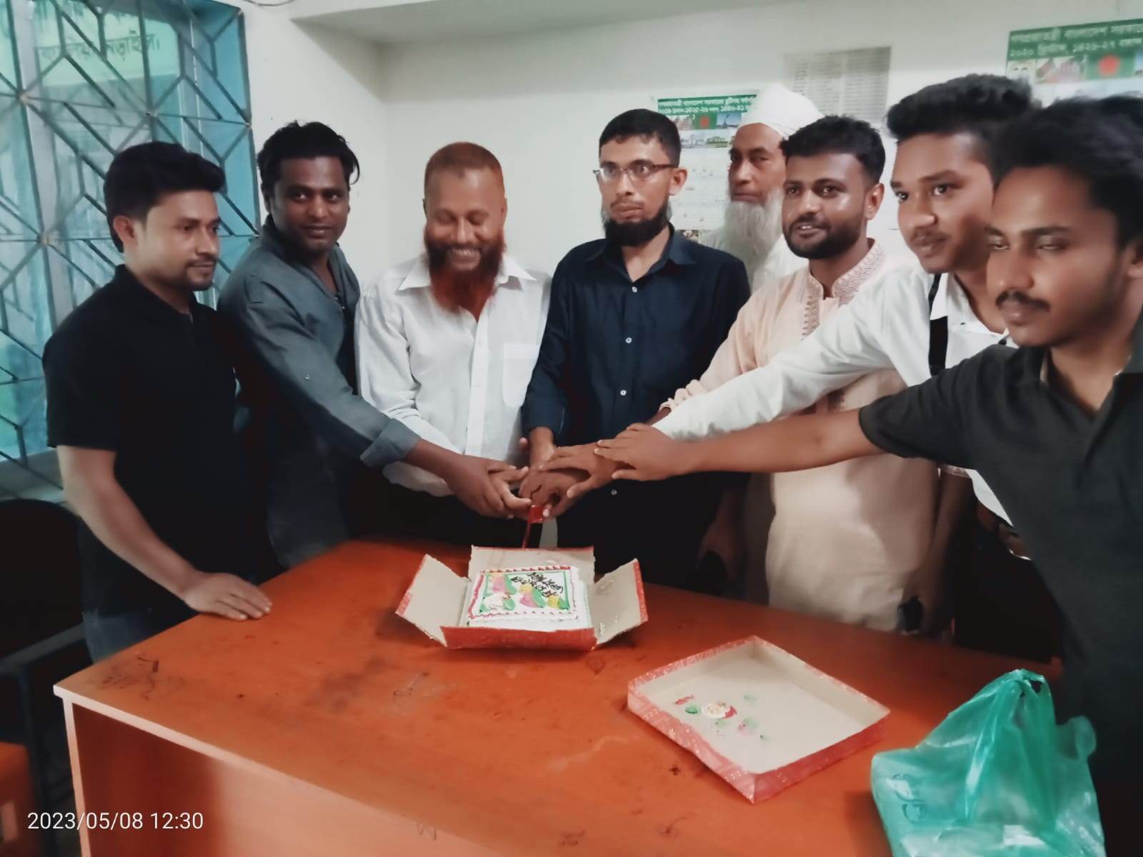 কালিয়া উপজেলার সাহিত্য পরিষদের আয়োজনে কবি মোঃ মামুন মোল্যার জম্মদিন পালিত