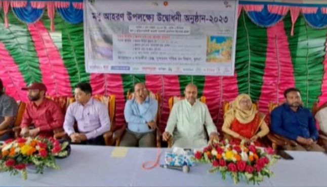 সুন্দরবন সাতক্ষীরা রেঞ্জে মধু আহরণের আনুষ্ঠানিক উদ্বোধন!