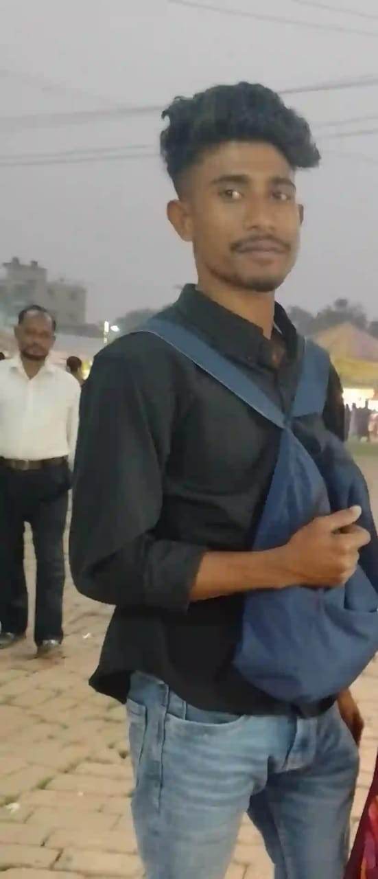 মাদারীপুরে স্বামীর টাকাও স্বর্ণালঙ্কার নিয়ে পরকীয়া প্রেমিকের সাথে পালালেন ১ গৃহবধূ
