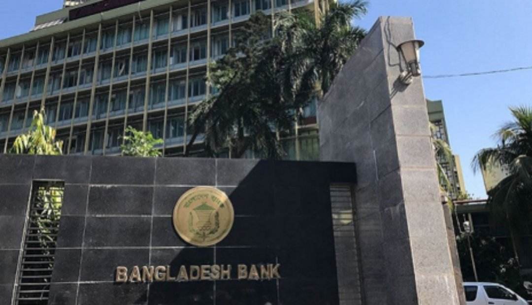 ব্যাংকিং খাতে নয় মাসের চিত্র: ৬৩ হাজার কোটি টাকা কমেছে তারল্য।