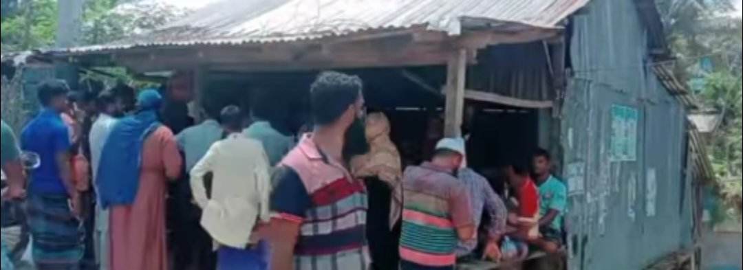 চাঁদা না পেয়ে দোকানঘর ভাংচুর- মালামাল লুটের অভিযোগে মামলা