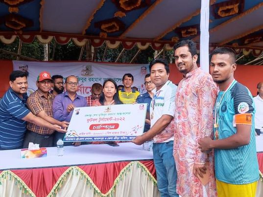 জামালপুরে বঙ্গবন্ধু ফুটবল টুর্নামেন্টে চ্যাম্পিয়ন সরকারি আশেক মাহমুদ কলেজ। 