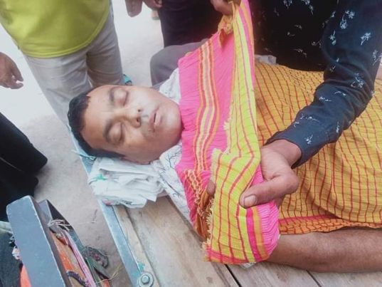 চাঁপাইনবাবগঞ্জের নাচোল উপজেলার পৃথক সড়ক দুর্ঘটনায় নিহত দুইজন।
