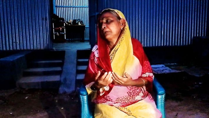 সখীপুরে মায়ের বসতবাড়িতে হামলা ও ঘর ভেঙ্গে দেওয়ার অভিযোগ 
