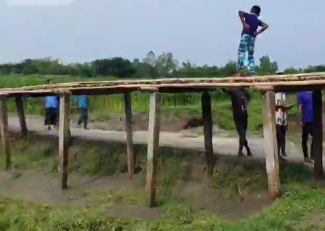 দেবীগঞ্জে টিআর কাবিখা বরাদ্দের টাকা নয় ছয