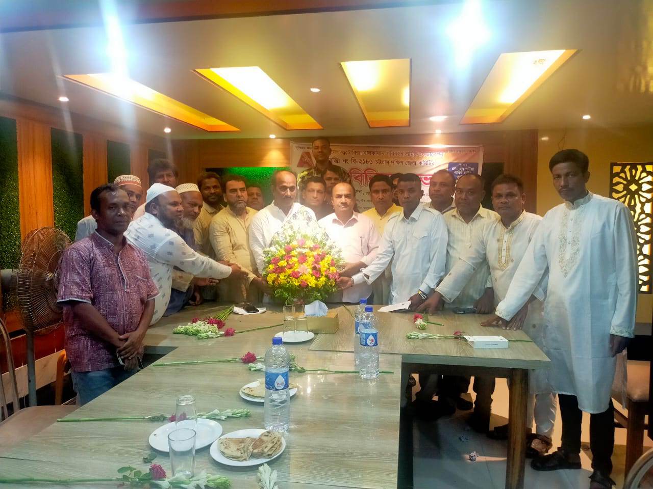 পটিয়ায় অটোরিকশা শ্রমিকদের মতবিনিময় সভা অনুষ্ঠিত