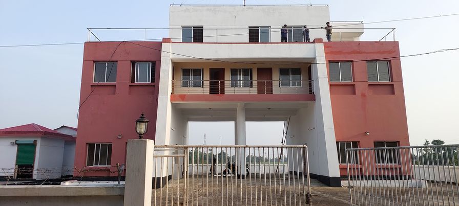 ৫ বছরেও শেষ হয়নি জামালগঞ্জ ফায়ার সার্ভিস ও সিভিল ডিফেন্স স্টেশনের নির্মাণ কাজ 