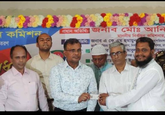 নভেম্বরে সংসদ নির্বাচনের তফসিল, জানুয়ারিতে নির্বাচন: ইসি আনিছুর 