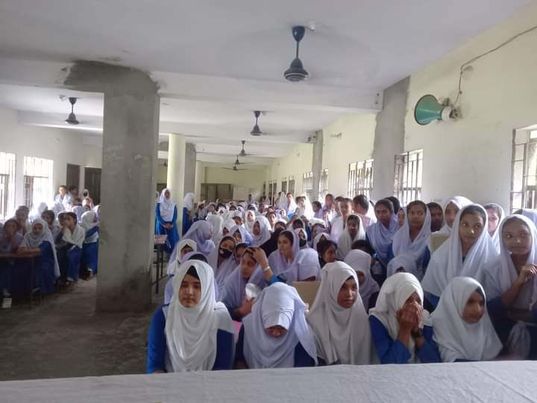 ঐতিহ্যবাহী বরকইট উদয়ন উচ্চ বিদ্যালয়ে