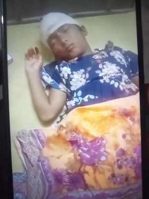 ঠাকুরগাঁওয়ে মাইক্রোসে শিশু আহত