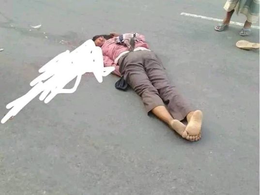 আফতাবগঞ্জে সড়ক দুর্ঘটনায় বিকাশ চন্দ্র (২৮) নামে এক লোকের মৃত্যু। 