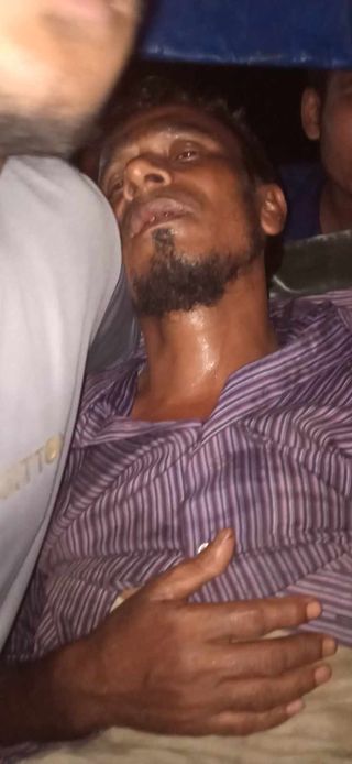 মটরসাইকেল ভেনগারি সংঘর্ষে আহত ১