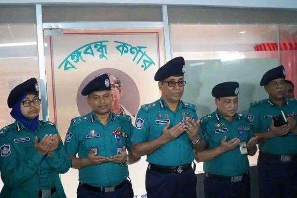 কেএমপি সদর দপ্তরে স্থাপিত ‘বঙ্গবন্ধু কর্ণার’ এর শুভ উদ্বোধ 