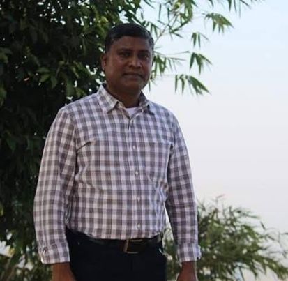 চট্টগ্রাম পোশাক শিল্পের আইডল মাহমুদ হাসান গুরুতর অসুস্থ, সকলের কাছে দোয়া কামনা 